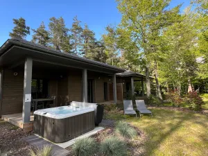Image of Golfside Lodge with Private Jacuzzi, Indoor Pool, and Spa Access