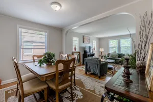 Image of Enjoy Evanston! Slow Down After a Busy Day Sight Seeing - Walking Distance from Public Transportation by AllSet Turnover