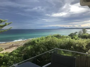 Image of South Pacific  Oceanfront Beach House