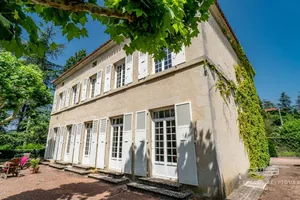 Image of Self-contained apartment in a magnificent estate