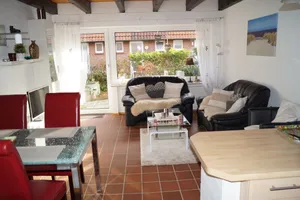 Image of Cozy middle row house near the dike and harbor, children + dogs welcome
