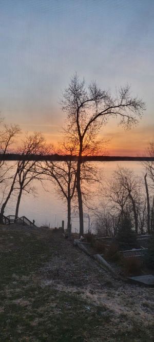 Image of Rustic house on the lake