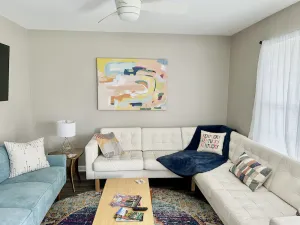 Image of Sleeps 8. Cozy Bungalow in Downtown Georgetown