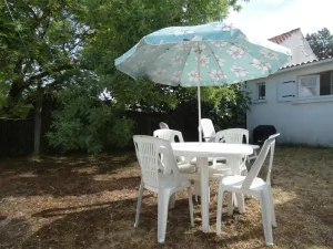 Image of Cozy Studio Near Beach with Terrace, BBQ, Pet-Friendly