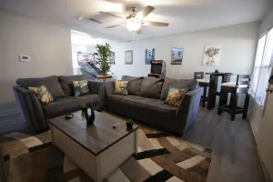 Image of Classic Movie Home on Gum - Walking Distance to GSU