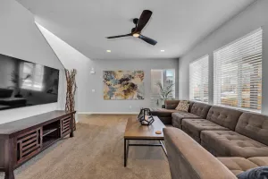 Image of Calm & Cozy 3 Bedroom - Manhattan Beach Inspired Home