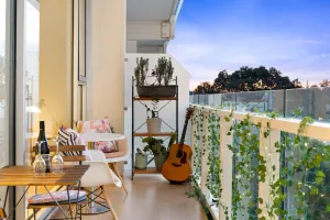 Image of Luxury 2 Bedroom Suite near Adelaide with a car park
