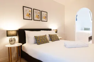 Image of Atlas House - Ideal for Contractors or Derby County Fans