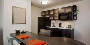 Image of Pleasant Stay! Kitchen, FREE Parking, Pets Allowed Close to Sunset Park!