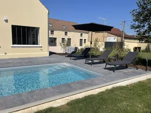Image of House-Exclusive-Ensuite-Pool view