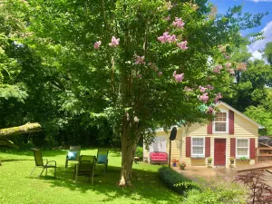 Image of Walking distance to downtown Fort Payne AL.
