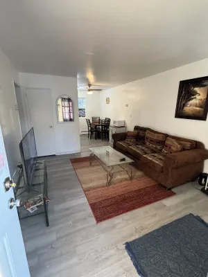 Image of Cozy 2BD House unit 2 Med district