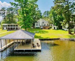 Image of 💥Waterfront💥Luxury HotTub🥇 Kayaks & Paddleboards 💥Pet Friendly, Game Room!