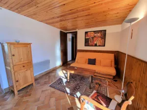 Image of Spacieux T2 avec Jardin à Proximité du Télésiège – Idéal pour 4 Personnes - FR-1-393-166