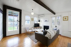 Image of Country Cottage in Brunswick