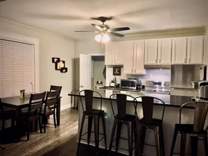Image of ★3min To Kellogg Park★1BR★ Plymouth ★ Parking★W\/D★