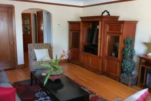 Image of 80+Day Stay Smart Craftsman ❤️ of Downtown | King Double Crib | BBQ, Patio Set +