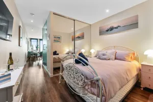 Image of Sails by the Bay - Ocean Views - Wi-Fi - Netflix