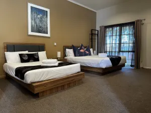 Image of Greensborough Motel