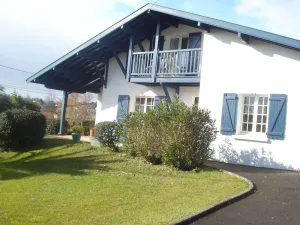 Image of The beach on foot 4 star rating