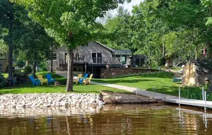 Image of Waterfront getaway with sandy beach on Lake Morris - a 163-acre 5 lake chain.
