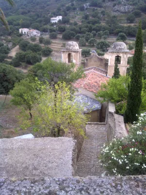 Image of the little house of Pigna
