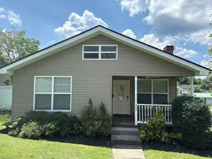 Image of Charming on Chestnut - 8.1 miles from the New River Gorge National Park