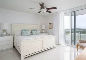 Image of Ocean Front apt with private access to the beach