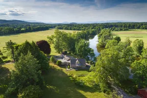 Image of Bontecou Farm sited on a bluff overlooking the Wallkill River