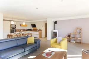 Image of L'Abeille - Renovated - 4 bedroom - 8 person-110sqm - Views!