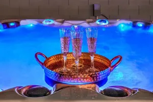 Image of Modern Luxury - Heated Pool, Hot Tub & Vegas Vibes