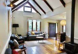 Image of Mansfield on the Manning Wattle Cottage- country cottage on riverfront property