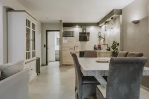 Image of City rock: bright new 2bed\/2bath downtown apartment