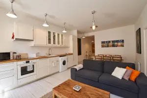 Image of Pauillac two bedroom apartment on second floor
