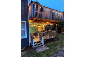 Image of Fromtheheart 3BR,Fenced, EV Charger, Jetted tub, AC, solar panels