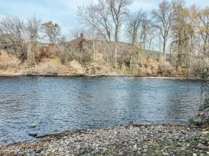 Image of Hot Tub w\/ River Views \/ Close to I-5 \/ Private Patio