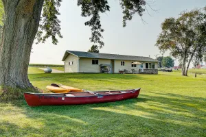 Image of Take a Break at Lakeside Acres on Lake Sinissippi