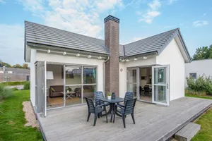 Image of Detached, single-storey holiday home just steps from the sea