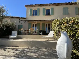 Image of Golf Pont Royal Air-conditioned house 3 bedrooms 2 bathrooms Swimming pool and Parking