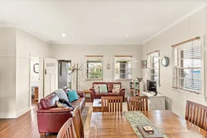Image of Welcome to AVONDALE, EVANS HEAD