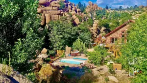 Image of Heaven on Earth Retreat's Spectacular Suite in Prescott's Gorgeous Granite Dells
