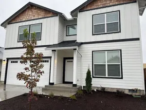 Image of Newly constructed spacious home in Eugene\/Springfield near UO and Autzen stadium