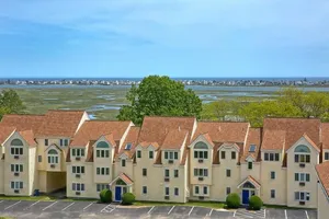 Image of Beautiful Wells Maine Condo Village By The Sea 2 Bed 2 Bath For Rent by Owner