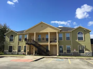 Image of New Listing!! Newly furnished condo, I-10 West\/Beltway 8, 4 bedrm 2 bath, 77080