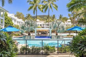 Image of Palm Cove Paradise - Couples spa beach getaway