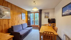Image of 100m from shops, 2nd floor, view ski slopes, balcony, tv, ski locker, 25m², Flaine