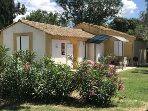 Image of Detached house 4 pers, ground floor, air conditioning, private garden in estate with swimming pool