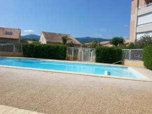 Image of Appartement T3 à Argelès-sur-Mer avec Terrasse et Parking - FR-1-309-509