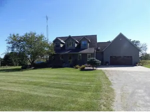 Image of 4 bedroom house only 30 minutes from EAA