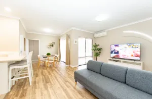 Image of Modern 4X2 Perth house near Stadium\/Casino\/Airport